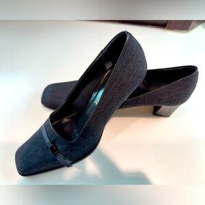 Country Shop Women’s Heel Pumps